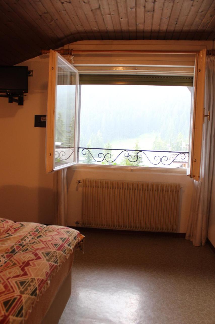Garni Hirsch Hotel *